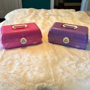 Set of two Retro Marble Caboodles- pink & purple